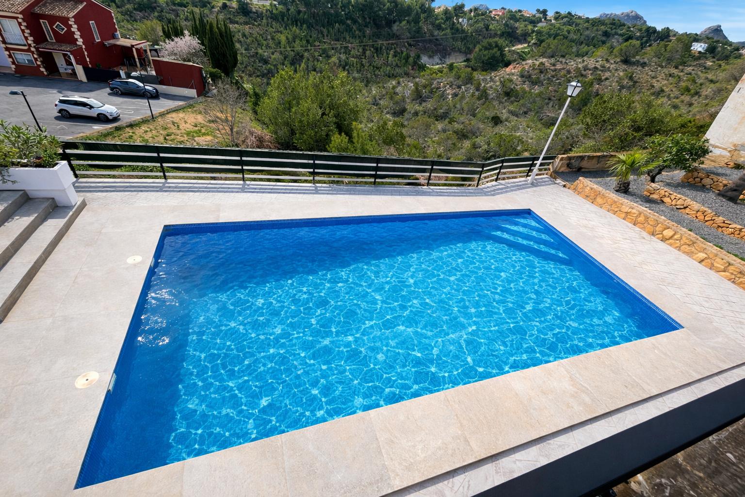 Villa moderna y espaciosa totalmente reformada en La Nucía