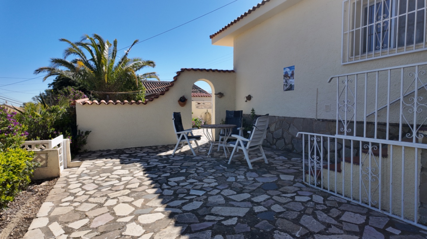 Venta - Bonita casa adosada en La Nucía