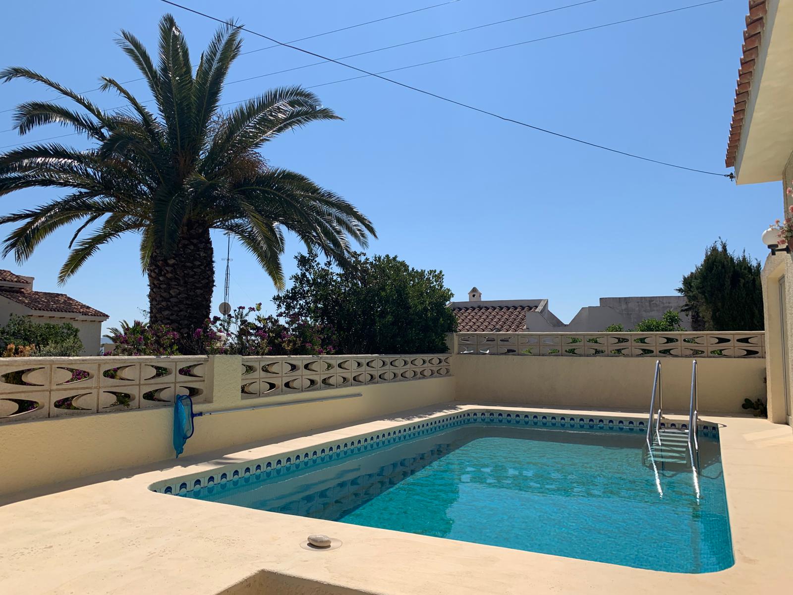 Venta - Bonita casa adosada en La Nucía