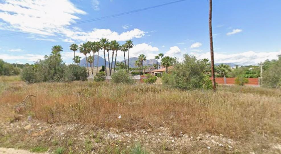Parcela urbana de 894 m² en la exclusiva zona de Arabí, Alfaz del Pi