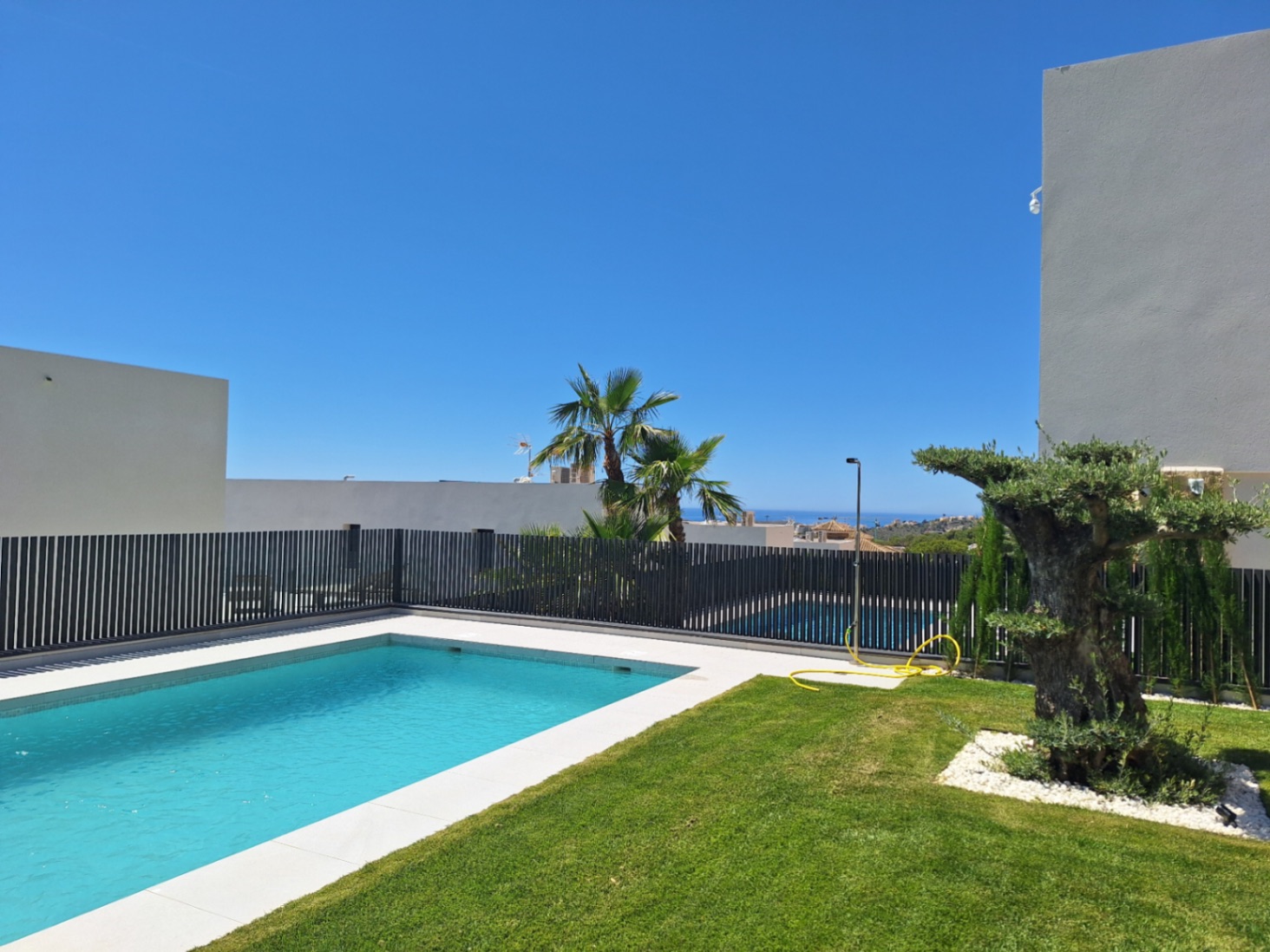 Nueva construcción de 15 villas independientes en Sierra Cortina