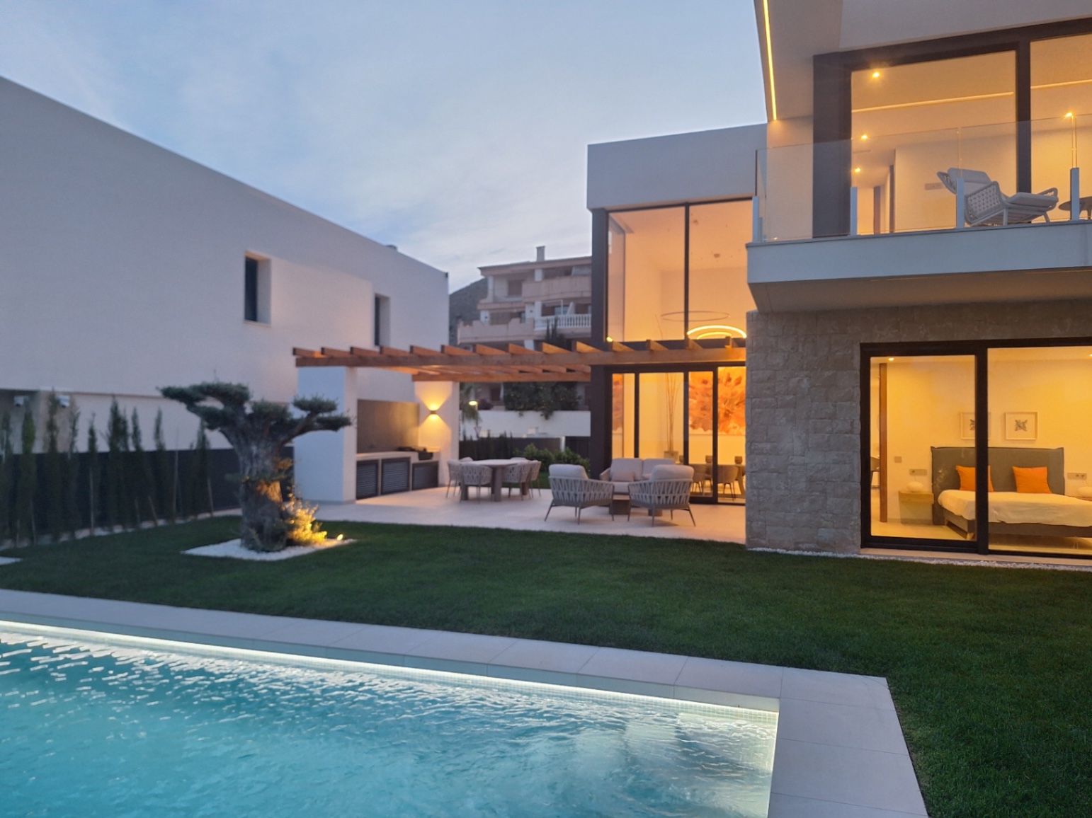 Nueva construcción de 15 villas independientes en Sierra Cortina
