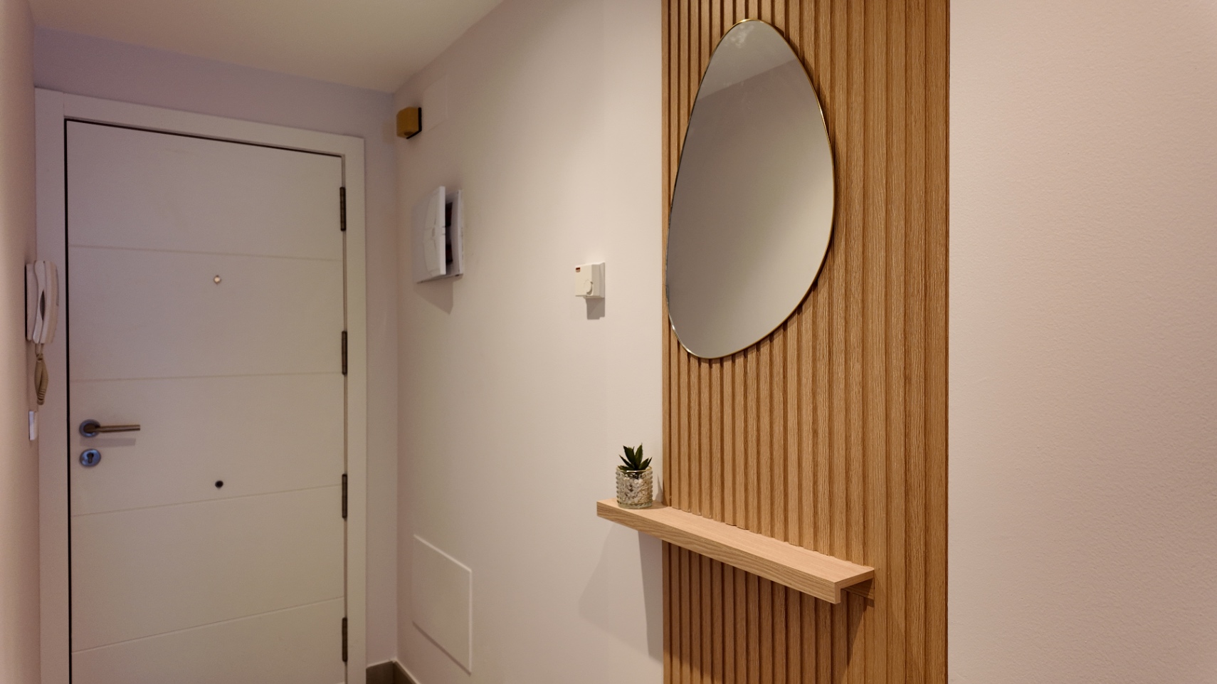 Moderno apartamento en el centro de Albir - Imagen 7