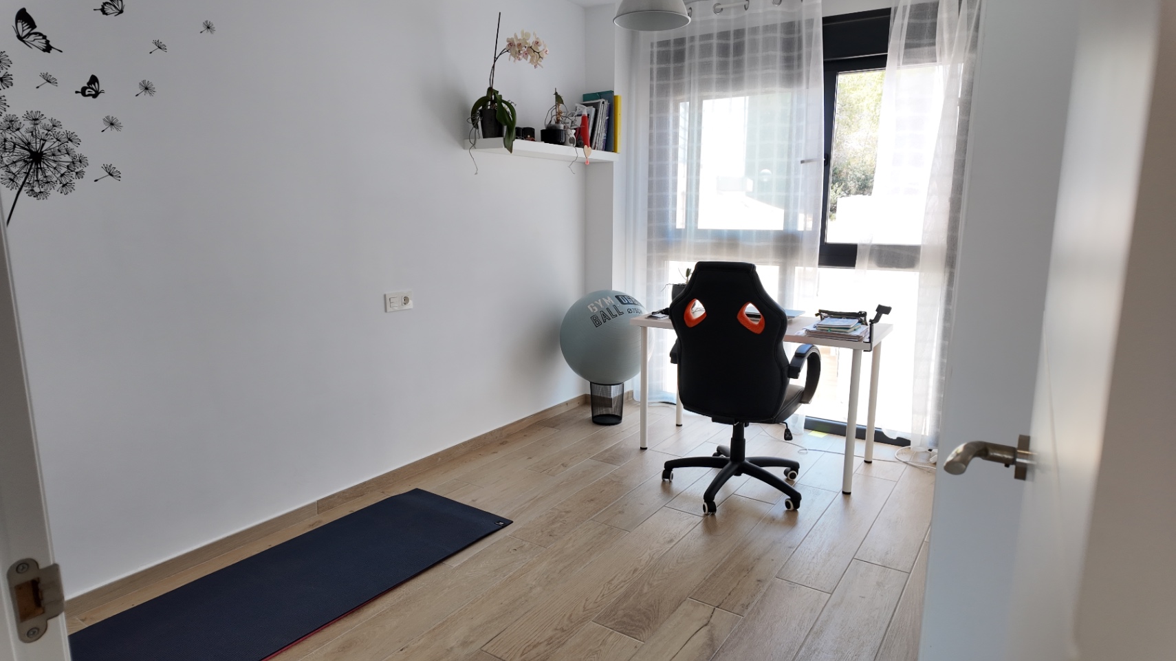 Moderna vivienda en urbanización privada en El Albir - Imagen 18