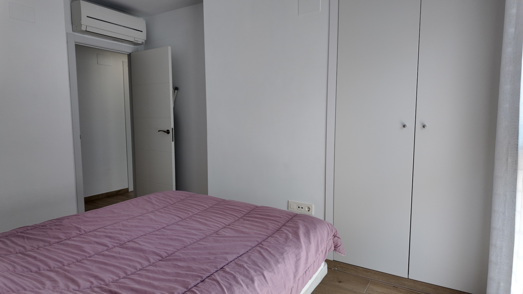 Moderna vivienda en urbanización privada en El Albir - Imagen 21