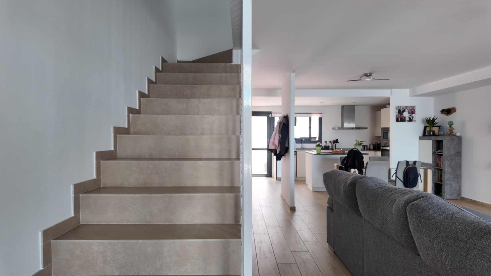 Moderna vivienda en urbanización privada en El Albir - Imagen 12
