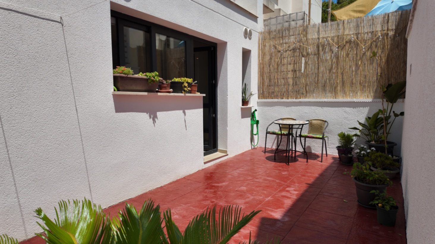 Moderna vivienda en urbanización privada en El Albir - Imagen 25