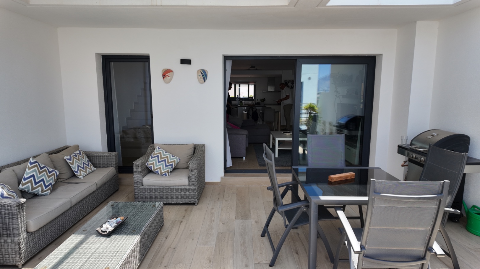 Moderna vivienda en urbanización privada en El Albir - Imagen 6
