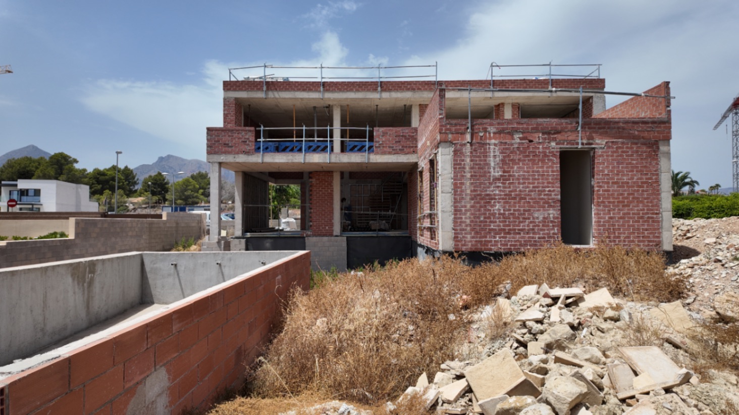 Moderne villa med stort potensial i Bello Horizonte