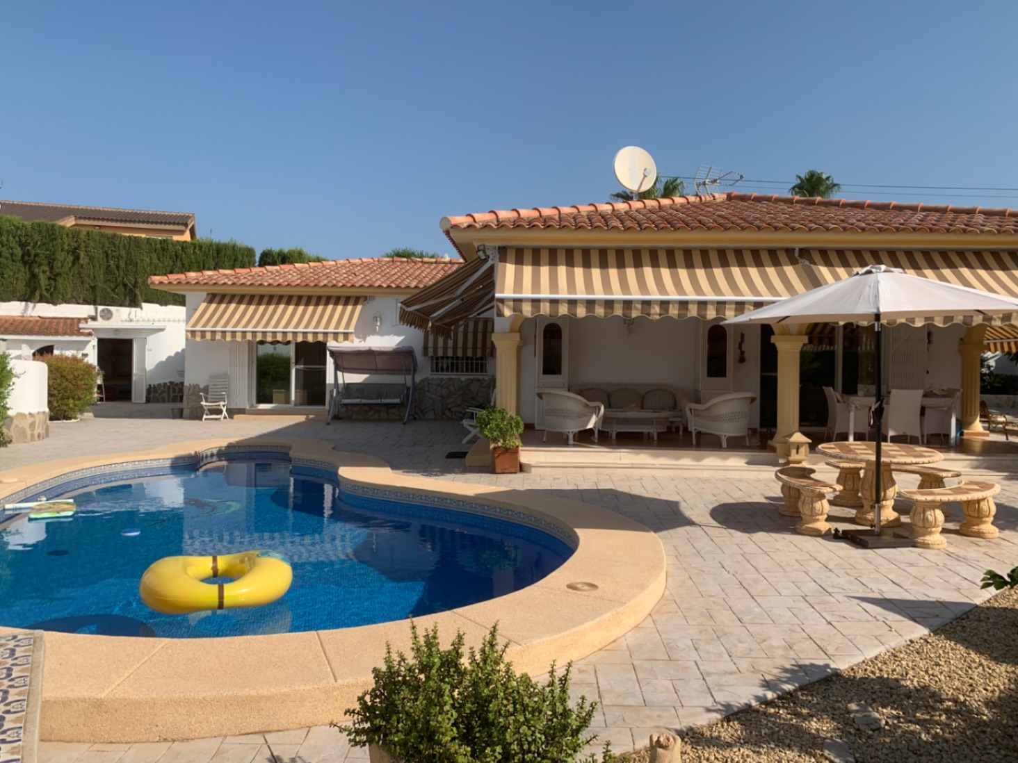 Schöne Villa in Alfaz del Pi