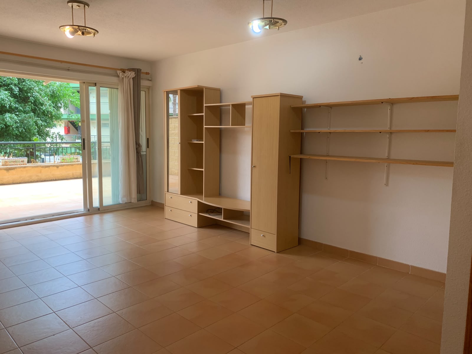 Erdgeschosswohnung mit Gemeinschaftspool in Alfaz del Pi