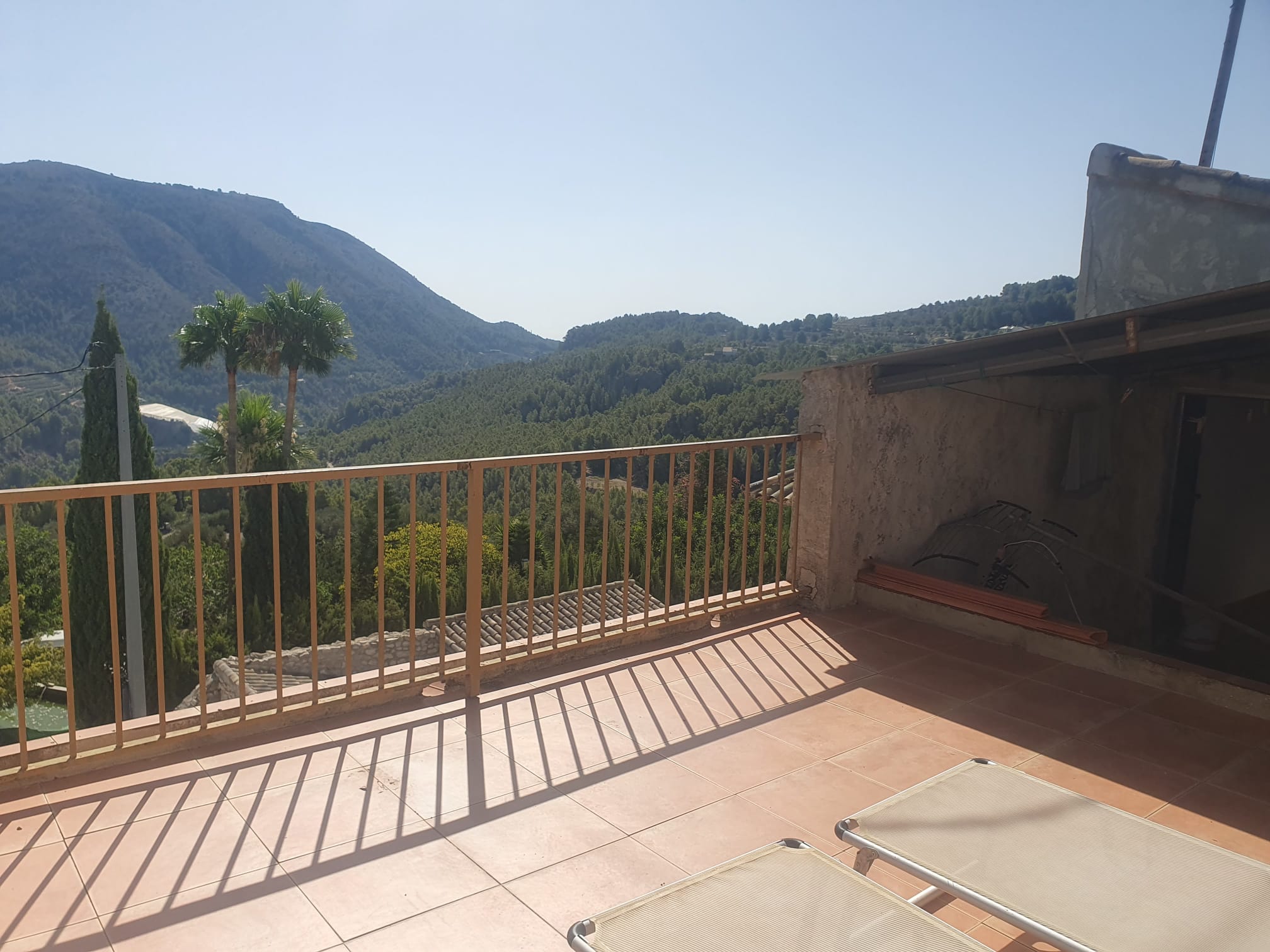 Maison de campagne à Guadalest rénovée avec vue sur la mer et la montagne