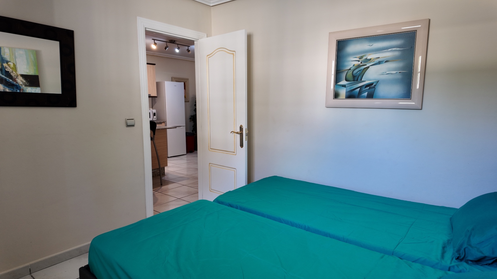 Gjestehus med jacuzzi, badstue og kino