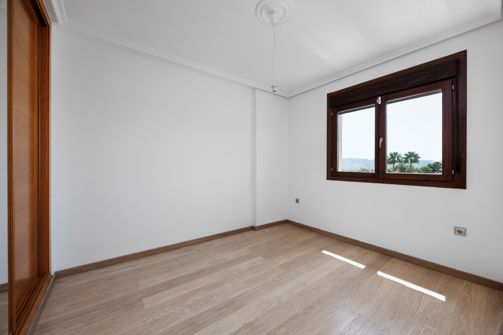 Renovated townhouse with private pool and views of the Mediterranean in the Scandinavian Colony of Alfaz del Pi.