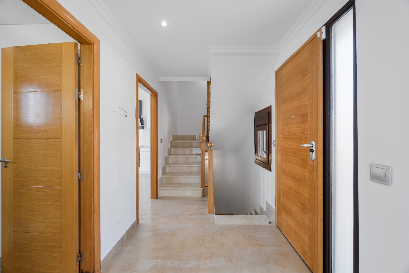 Semi-detached chalet renovated with private pool in Alfaz del Pi