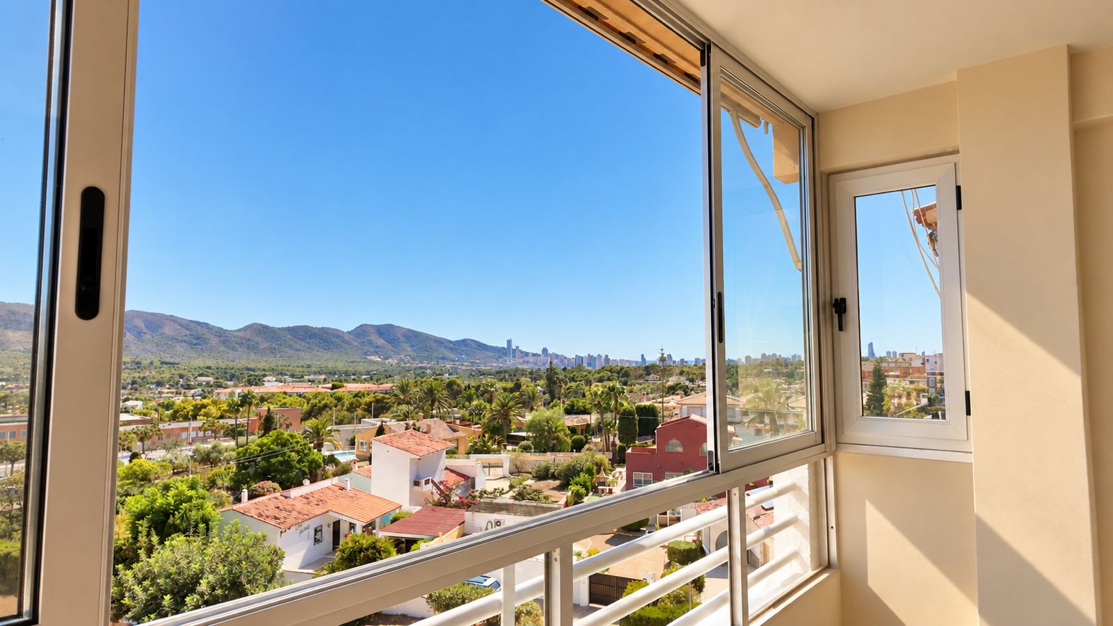 Charming penthouse in Alfaz del Pi