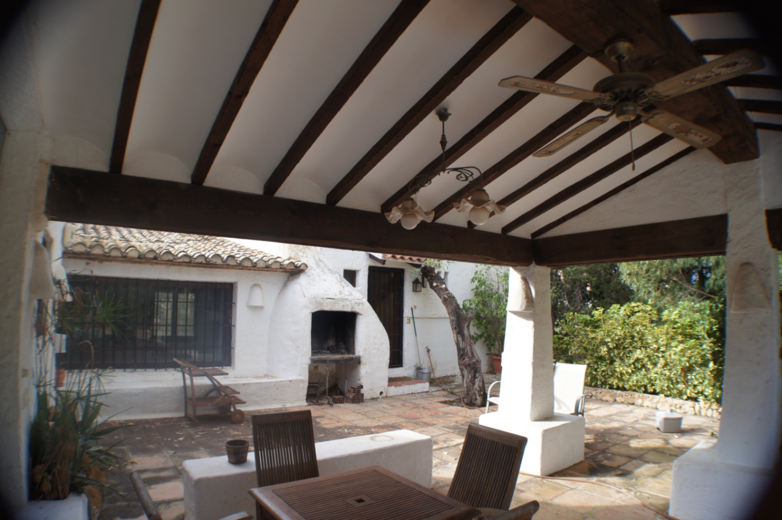 Precioso chalet independiente con casa de invitados en Alfaz del Pi