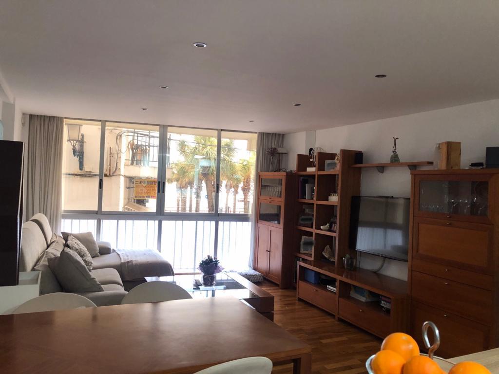 Nice first line apartment in Playa Levante Benidorm