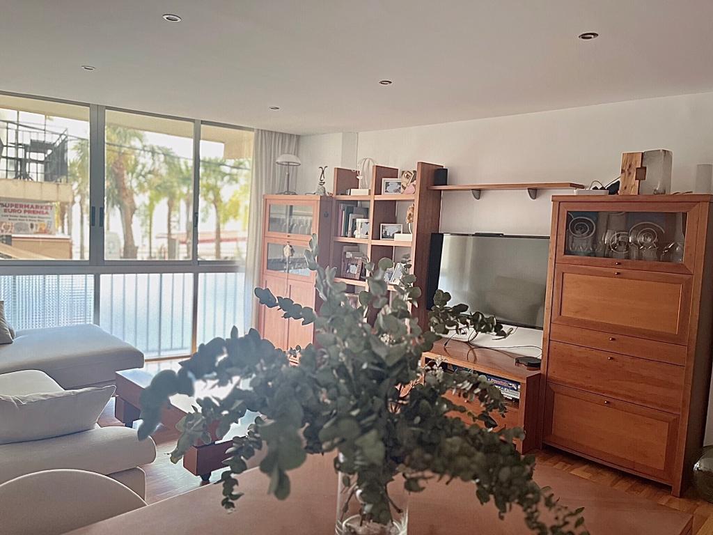 Bonito apartamento de primera linea en Playa Levante Benidorm