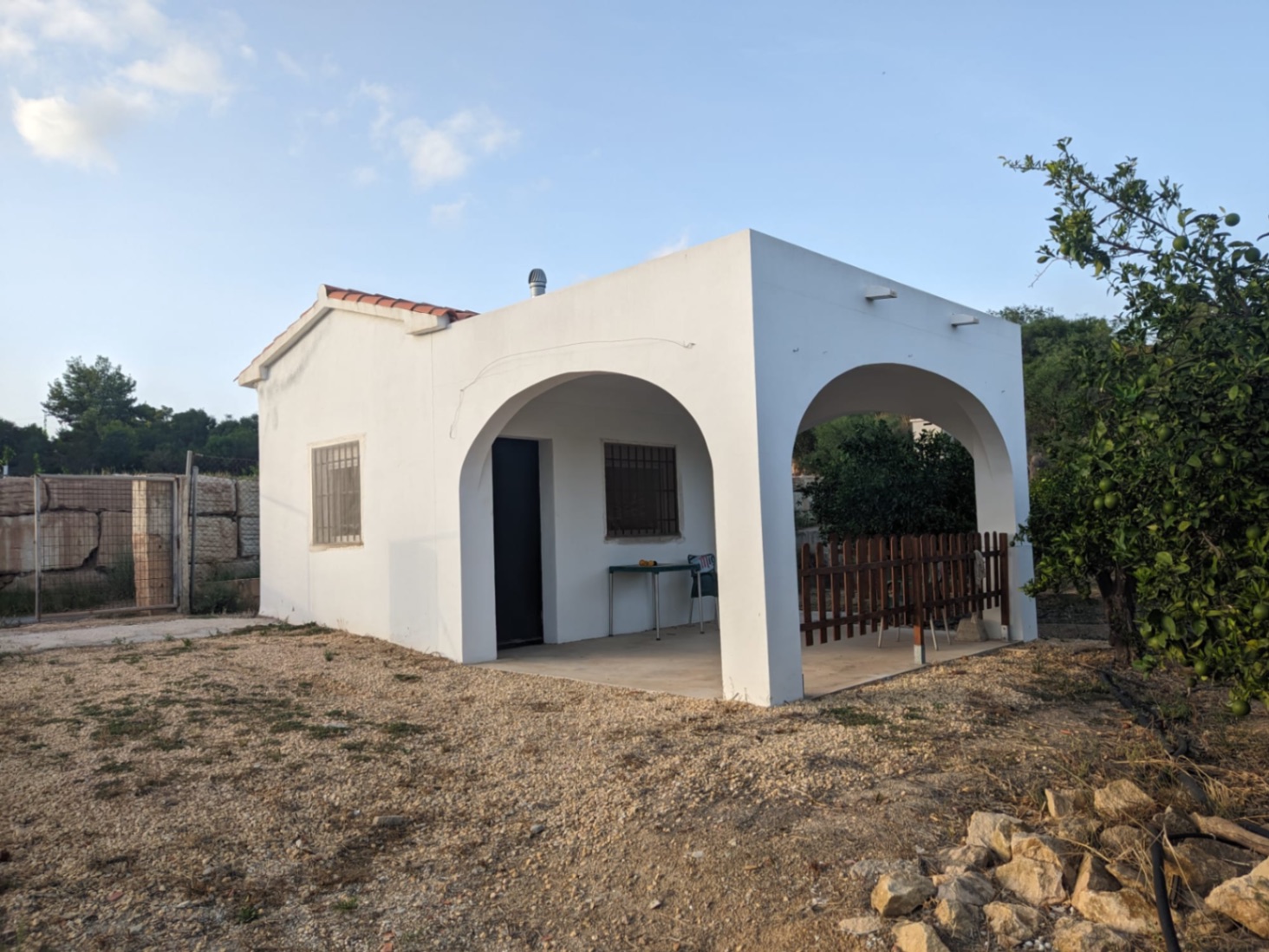 Terreno rural con casita en La Nucia