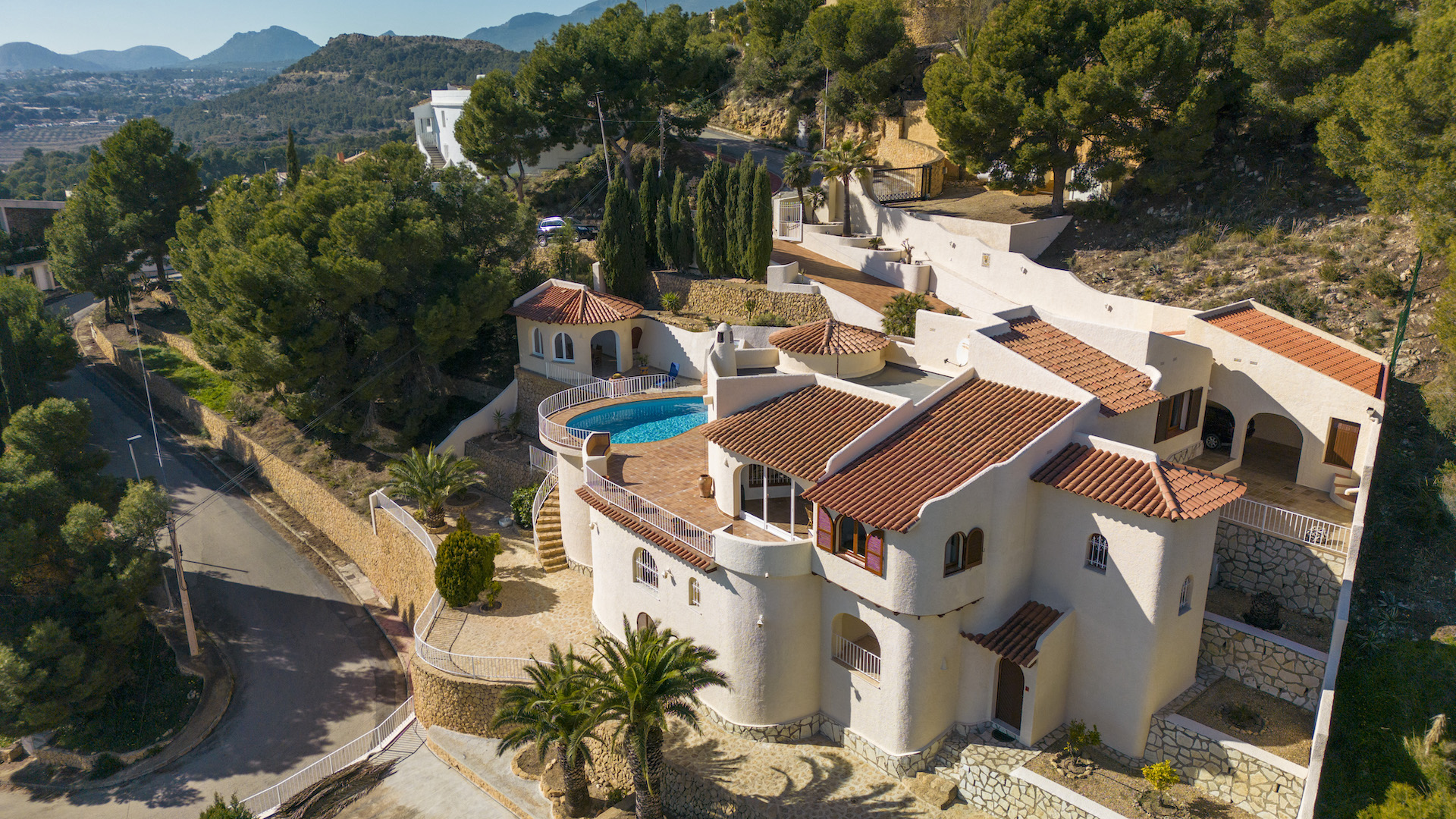 Wunderschöne freistehende Villa mit herrlichem Blick in Alfaz del Pi