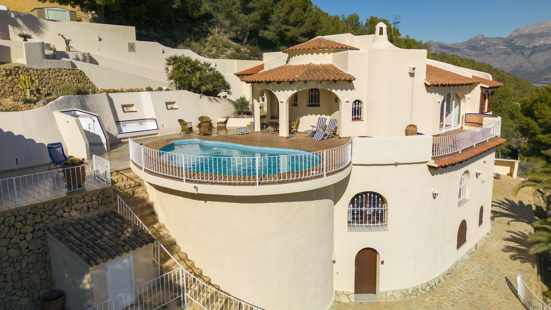 Prachtige vrijstaande villa met prachtig uitzicht in Alfaz del Pi